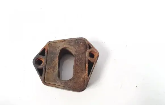 Skoda Octavia Mk1 (1U) Radiator mount bracket 1j0886157a 1u0121367a