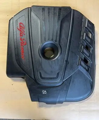 Alfa Romeo Giulia Engine cover (trim) osonanasilnik