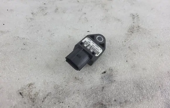 Toyota Avensis T250 Airbag deployment crash/impact sensor 8983405010 167301861G