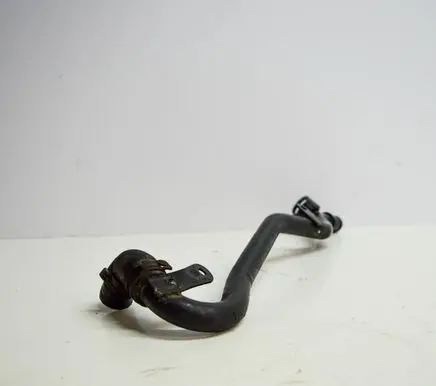 Volkswagen Tiguan Engine coolant pipe/hose 5N0121101H