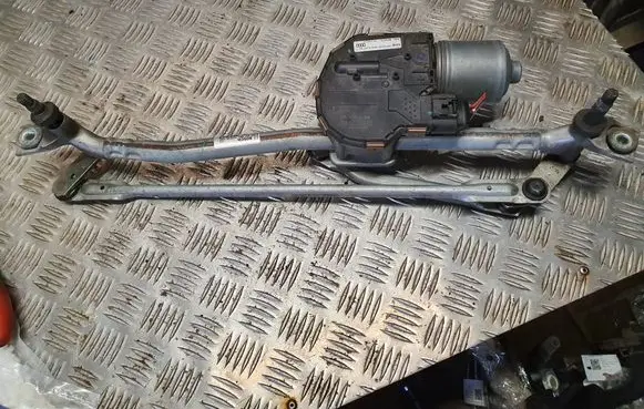 Audi A8 S8 D4 4H Front wiper linkage and motor 4H2955119C 4H2955023C 3397021382