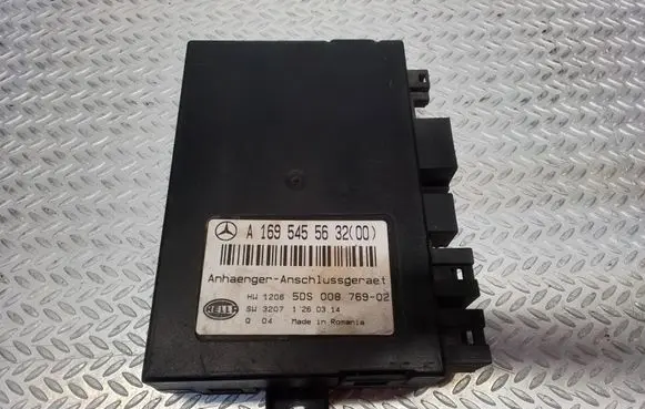 Mercedes-Benz Sprinter W906 Tow bar trailer control unit/module A1695455632