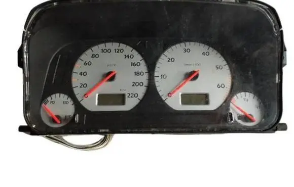 Volkswagen Golf III Speedometer (instrument cluster) 1H0919865A