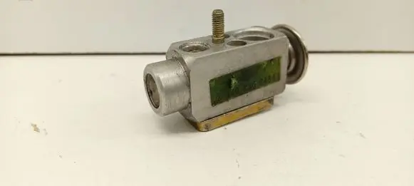Mercedes-Benz SL R129 Air conditioning (A/C) expansion valve 1408300484