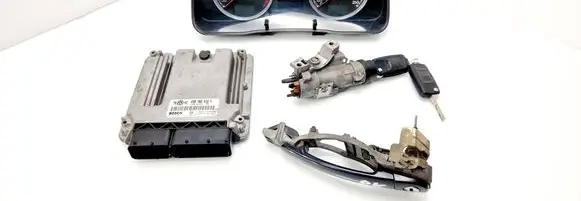 Volkswagen PASSAT B5.5 Engine ECU kit and lock set 038906016K 0281011145 3B0920829F