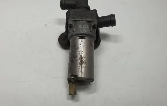 Coolant heater control valve