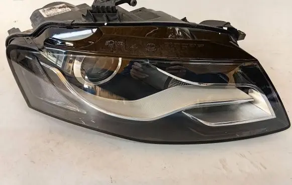 Audi A4 S4 B8 8K Headlight/headlamp 8K0941004C