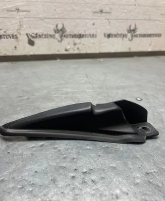 Renault Captur Wiper trim 668637604R 5612P0010