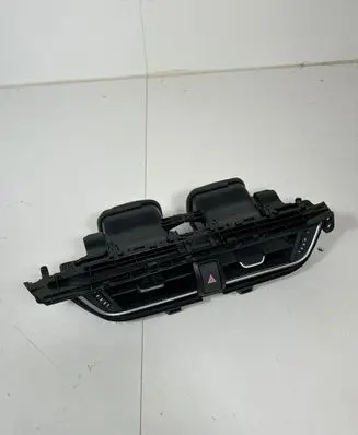Toyota C-HR I Dash center air vent grill 55670F4010