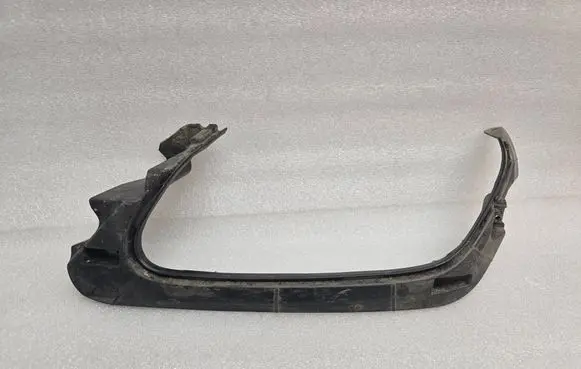 Volvo XC60 Muffler mount bracket/holder 31650223