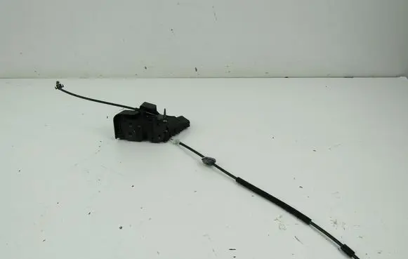 Ford Fusion Front door lock 7M5AR21812AA