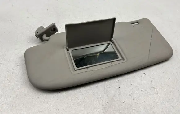 Nissan Qashqai Sun visor