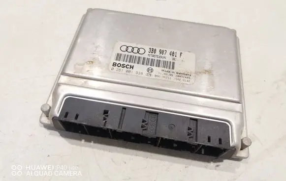 Volkswagen PASSAT B5 Engine control unit/module 3B0907401F 0281001938 28RTE405