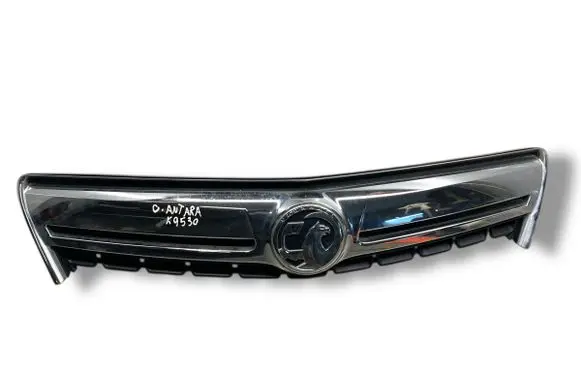Opel Antara Front bumper upper radiator grill 25983424 C145