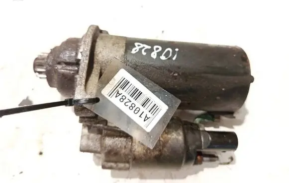 Volkswagen Polo IV 9N3 Starter motor 1005831311