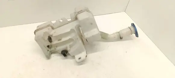 Audi Q3 8U Windshield washer fluid reservoir/tank 8U0955451J 8U0955451K 8U0955451M