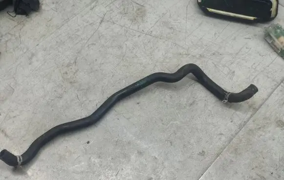 BMW 5 GT F07 Engine coolant pipe/hose 64539119169 9119169