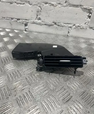 BMW X5 E70 Dashboard side air vent grill/cover trim 16475510