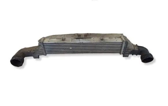 Mercedes-Benz E W210 Intercooler air channel guide A2105002000