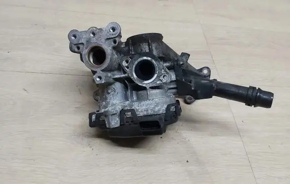 Toyota Proace EGR thermostat 9807369980