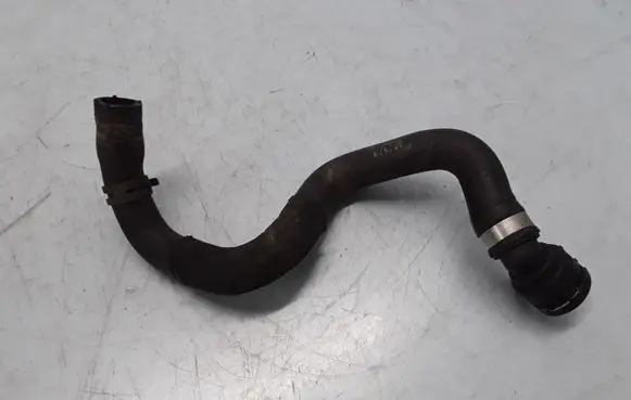 BMW 5 F10 F11 Engine coolant pipe/hose