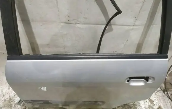 Mazda Premacy Rear door glass trim molding 