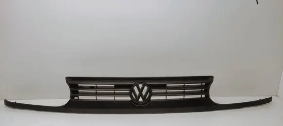 Volkswagen Golf III Front bumper upper radiator grill 242101