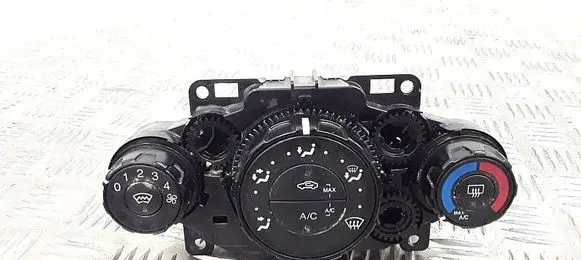 Ford Fiesta Climate control unit 8a6118549 8a6919980