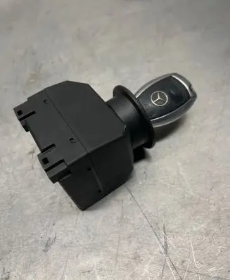 Mercedes-Benz ML W164 Ignition lock 33002805 A1645450908 5005310141606189