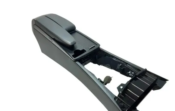 Mercedes-Benz C W204 Center console A2045401307 A2048200015 A2046800150
