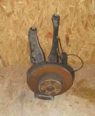 BMW X3 F25 Stub axle 