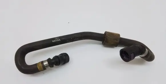 Volvo XC90 Engine coolant pipe/hose 31338404