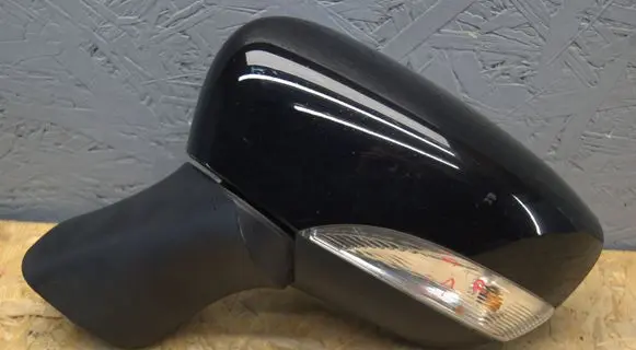 Renault Clio IV Front door electric wing mirror 963026829R