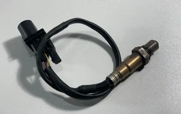 BMW 7 E65 E66 Lambda probe sensor 7512982 0258007144 751298203