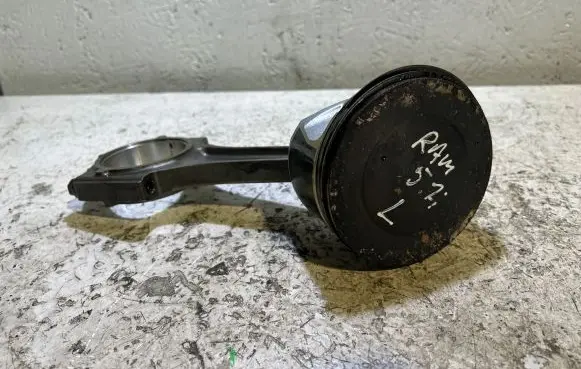 Ram 1500 Piston with connecting rod