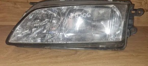 Mazda 626 Headlight/headlamp