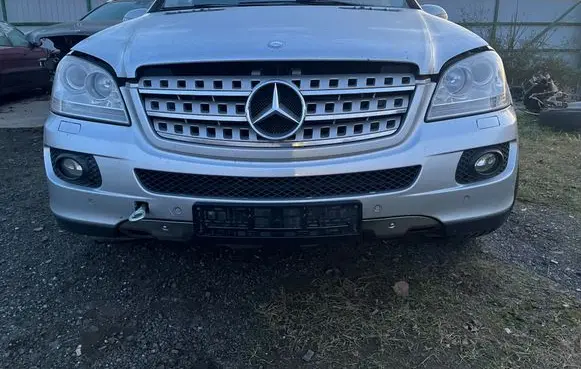 Mercedes-Benz ML W164 Front piece kit 