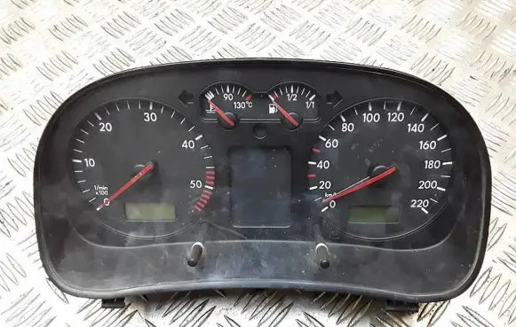 Volkswagen Golf IV Speedometer (instrument cluster) 1J0920805EX
