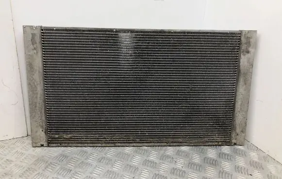 BMW 5 E60 E61 Coolant radiator 89000037 376719111 20090907