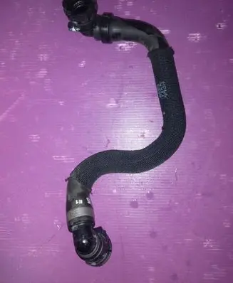 Peugeot 208 Engine coolant pipe/hose 475