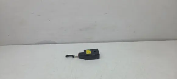 Chevrolet Captiva Alarm control unit/module 96628221