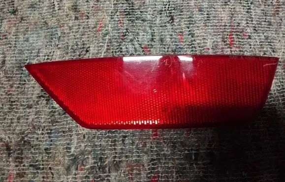 Rear tail light reflector