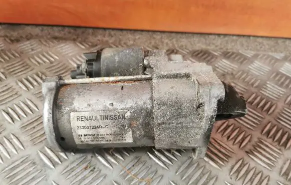Nissan Qashqai Starter motor 0001170605