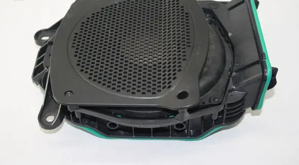 BMW 5 G30 G31 G38 Subwoofer speaker 6800953