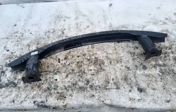 Volkswagen PASSAT B5.5 Front bumper cross member
