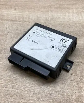 Opel Zafira A Comfort/convenience module 24437076