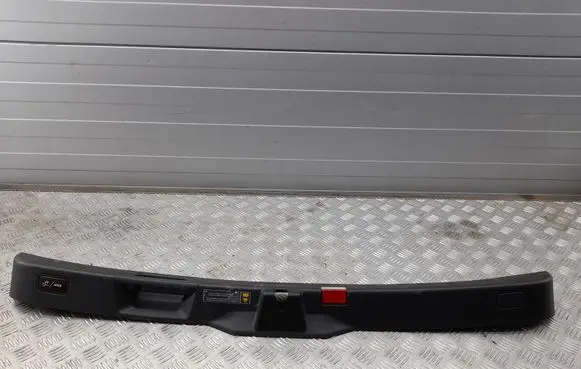 Mercedes-Benz GL X166 Other trunk/boot trim element A1667400772