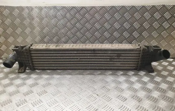 Ford Focus Intercooler radiator