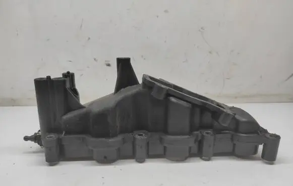 Audi A4 S4 B7 8E 8H Intake manifold 059129711CG 0023004 1076469S01