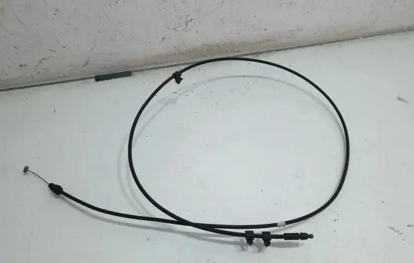 Hyundai Santa Fe Engine bonnet/hood lock release cable 